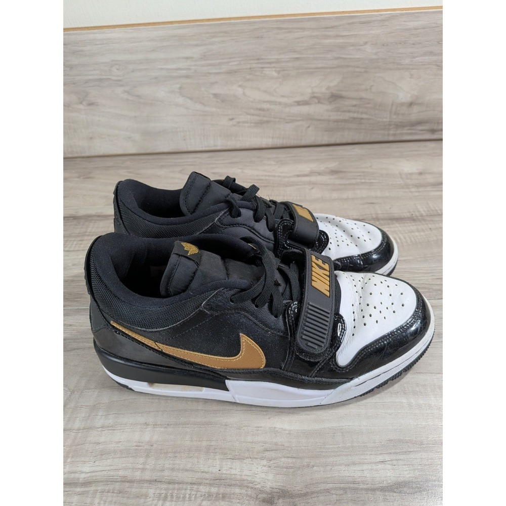 Jordan Legacy 312 Low Black Metallic Gold CD7069-071 Men's Size 9